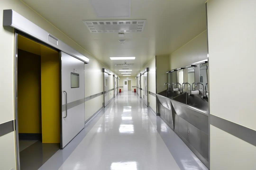 案例分享 |上海醫大醫院門急診醫技綜合樓凈化工程完工正式投入使用 案例分享 |上海醫大醫院門急診醫技綜合樓凈化工程完工正式投入使用